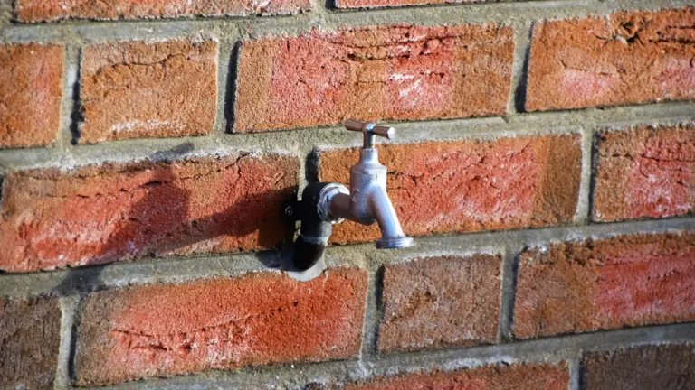 À Lille, l’eau du quotidien passe sous restrictions: ce qu’il faut retenir