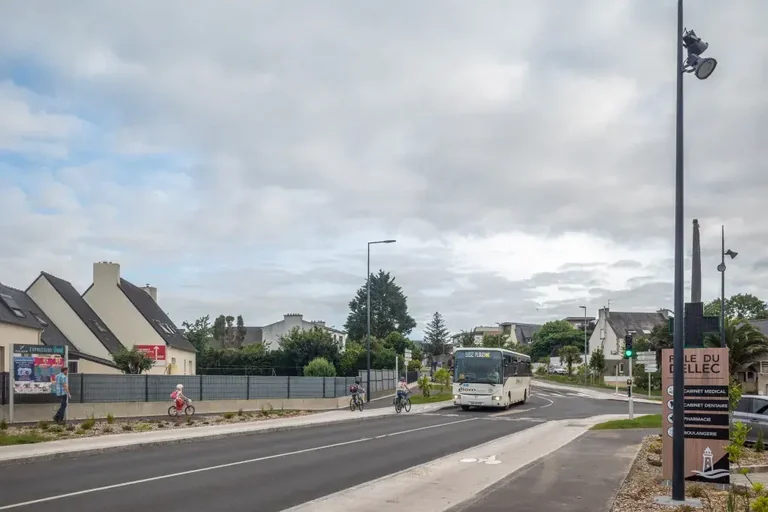À Plouzané, les trajets changent au carrefour clé