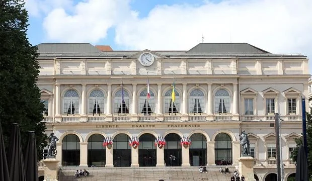 À Saint-Étienne, suivre le conseil sans se déplacer