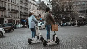 À Dax, les trottinettes changent de rythme en centre-ville