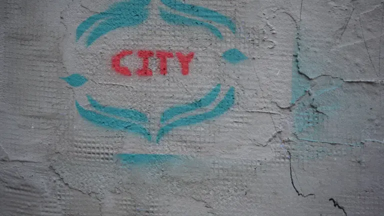 À Saint-Étienne, un nouveau visage pour parler de la ville