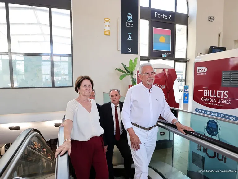 À Toulon, ce train régional change les trajets du quotidien