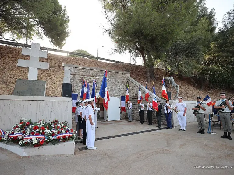 Toulon rend hommage aux victimes de la barbarie et aux Justes