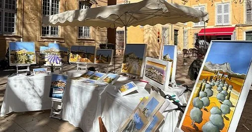 Aix-en-Provence : le marché d'artistes revient Place de l'Université: ce qu'il faut retenir