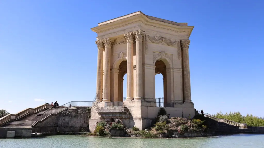Près de Montpellier, une source à 23 °C coule à nouveau