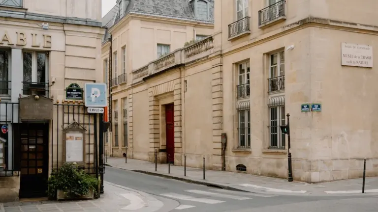 IVG à Paris : 24 centres pour avorter en toute confidentialité