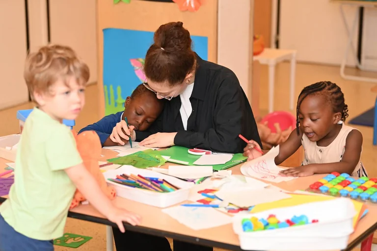 Paris : la date limite pour inscrire vos enfants aux centres de loisirs d'automne approche