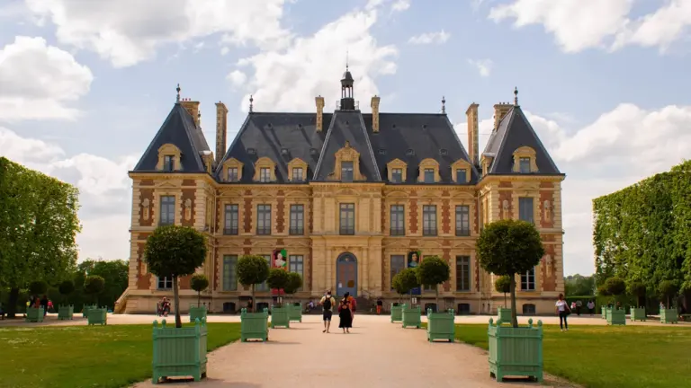 Bois-Colombes : les tropiques s’invitent au Château des Tourelles