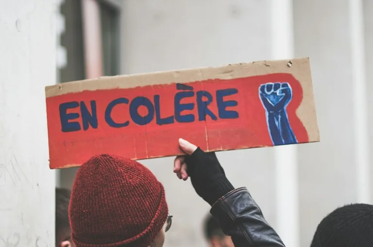 Grève du 6 octobre à Clichy : crèches et écoles sous surveillance